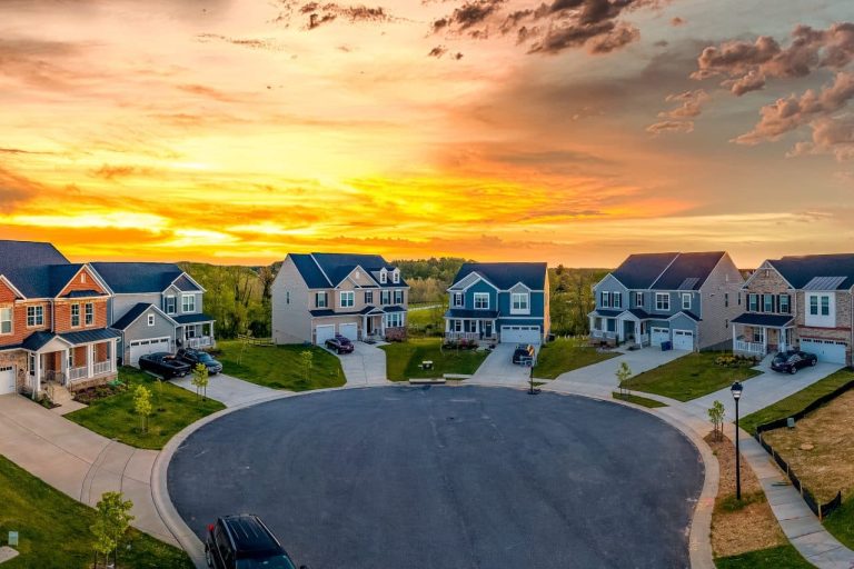 Understanding Deed Restrictions Before You Buy